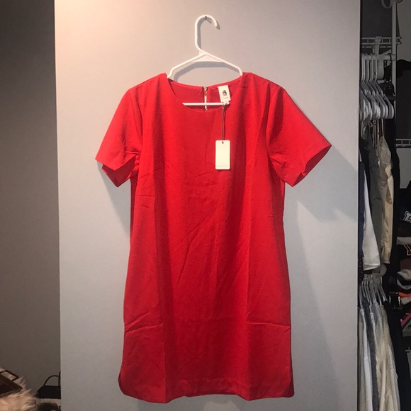 VICI AMBITIOUS POCKETED SHORT SLEEVE SHIFT DRESS - Picture 3 of 6